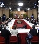 Il Vaticano media tra Governo e opposizione - Pierluigi Natalia